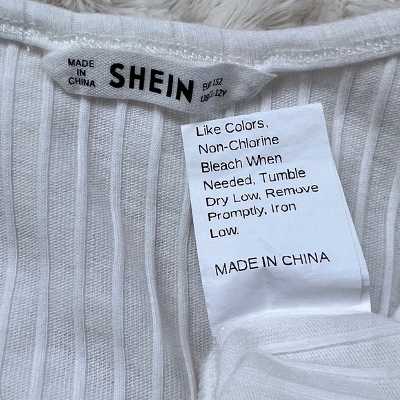 Sleeveless Cream Ribbed Top - Picture 16 of 16